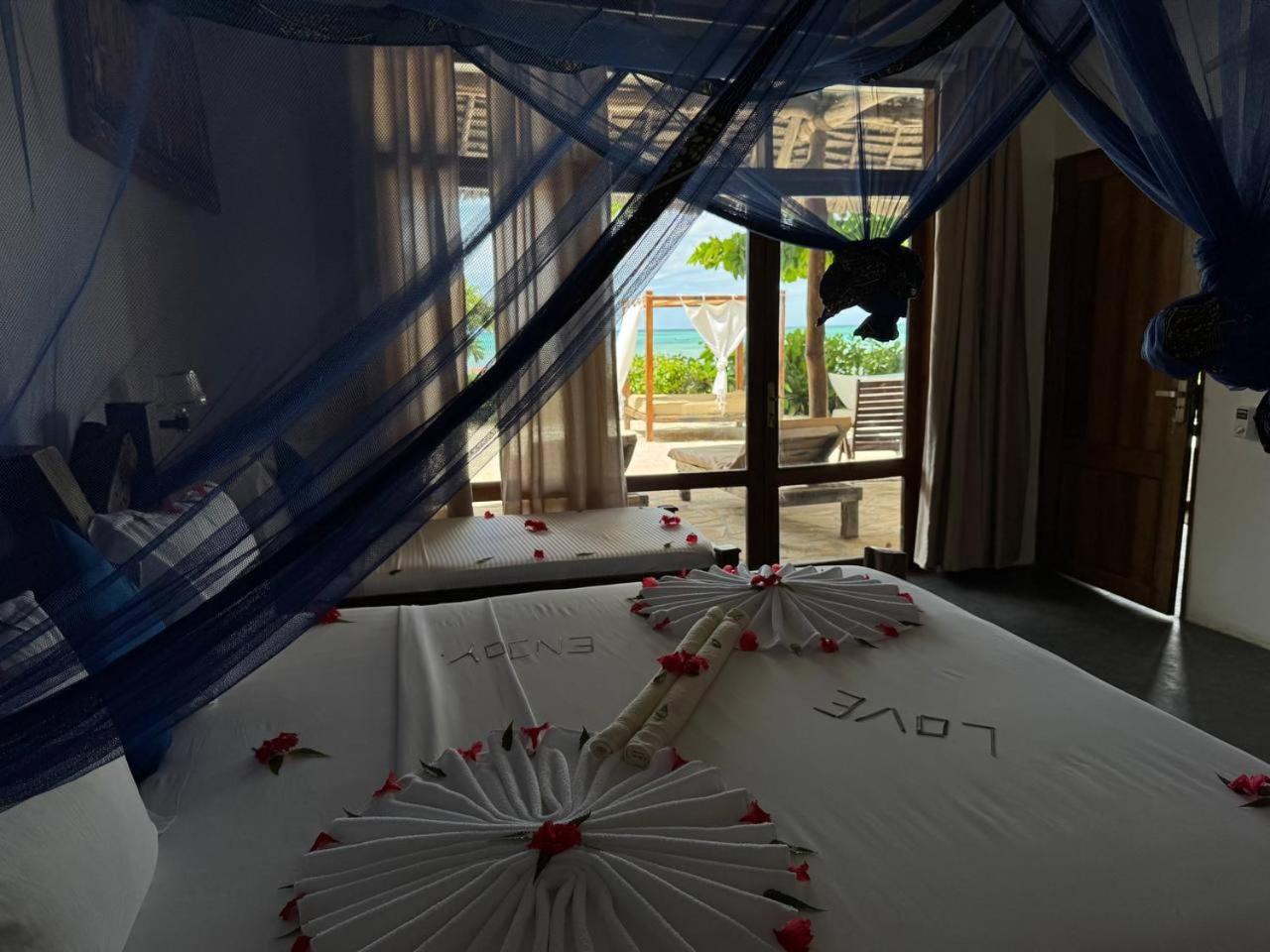 Bitcoin Beach Hotel Zanzibar Michamvi Oda fotoğraf